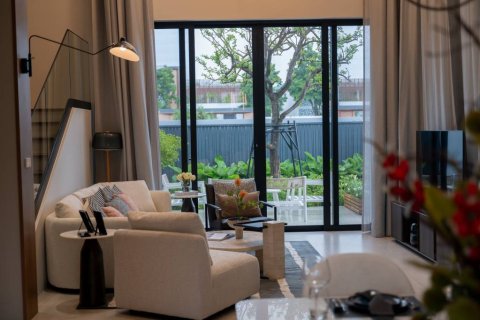 Villa in Pattaya, Thailand 4 bedrooms № 146975 - photo 6