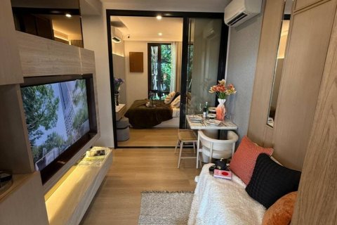 Кондоминиум с 1 спальней в Бангкоке, Таиланд № 146976 - фото 2