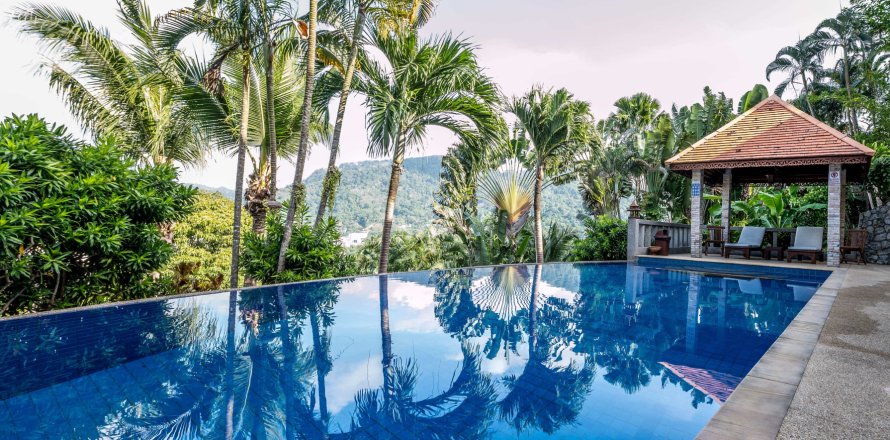 Villa à Kathu, Thaïlande 4 chambres № 167459