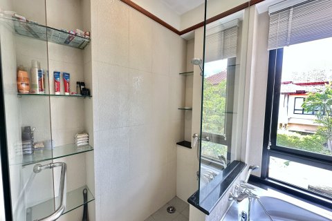 Villa in Phuket, Thailand 4 bedrooms № 167460 - photo 16