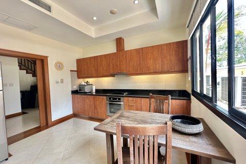 Villa in Phuket, Thailand 4 bedrooms № 167460 - photo 9