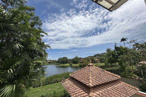 Villa in Phuket, Thailand 4 bedrooms № 167460 - photo 21