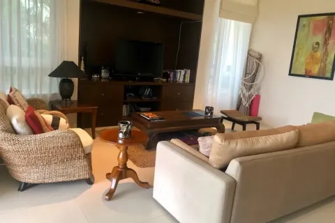 Apartment in Phuket, Thailand 3 bedrooms № 167458 - photo 2