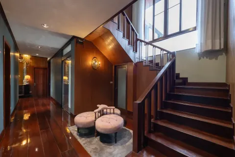 Villa in Chiang Mai, Thailand 5 bedrooms № 162754 - photo 10