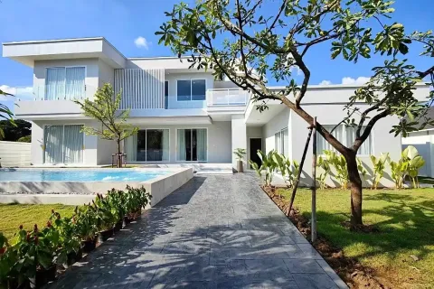 Villa in Chiang Mai, Thailand 6 bedrooms № 162751 - photo 12