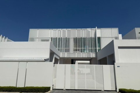 Кондоминиум с 3 спальнями в Банг Каео, Таиланд № 152767 - фото 1