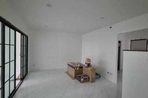 House in Phuket, Thailand 3 bedrooms № 152766 - photo 6