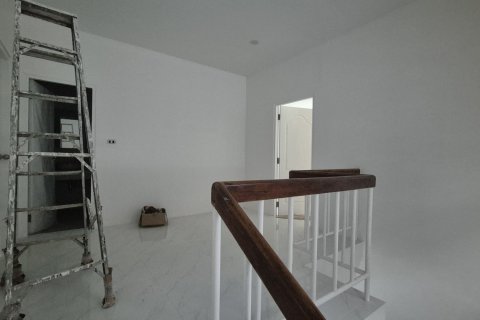 House in Phuket, Thailand 3 bedrooms № 152766 - photo 12