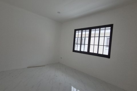 House in Phuket, Thailand 3 bedrooms № 152766 - photo 16