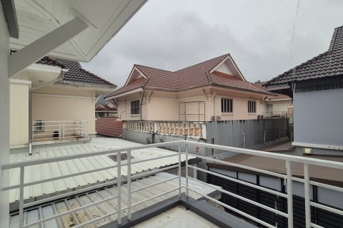 House in Phuket, Thailand 3 bedrooms № 152766 - photo 17
