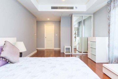 Condo à Khlong Toei, Bangkok, Thaïlande, 3 chambres  № 152768 - photo 9