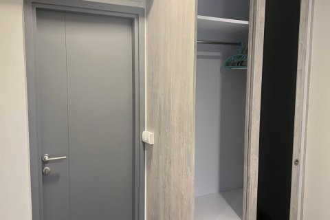 Студия в кондо в Ваттхане, Бангкок, Таиланд № 136187 - фото 12