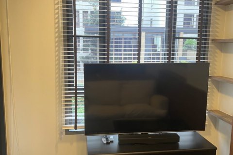 Студия в кондо в Ваттхане, Бангкок, Таиланд № 136187 - фото 6