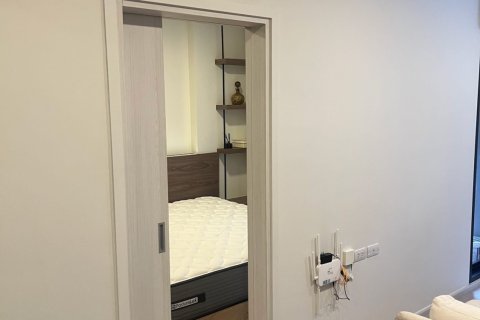 Студия в кондо в Ваттхане, Бангкок, Таиланд № 136187 - фото 7