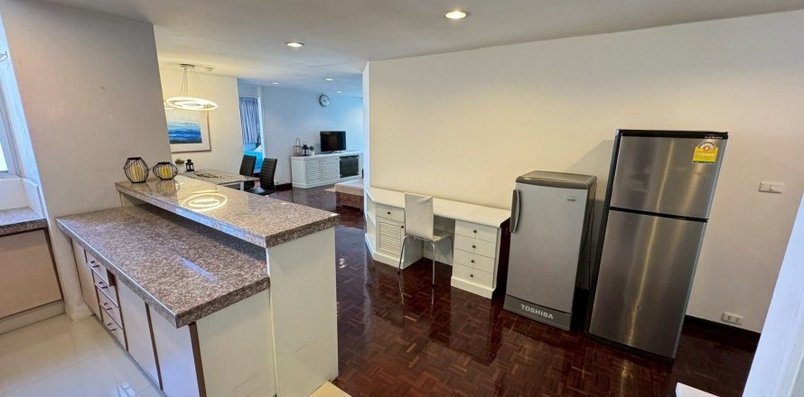 Кондоминиум с 2 спальнями в Ваттхане, Бангкок, Таиланд № 136183