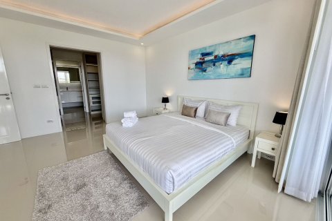 Condo in Hua Hin, Thailand, 2 bedrooms  № 160285 - photo 16