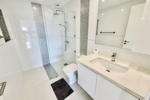 Condo in Hua Hin, Thailand, 2 bedrooms  № 160285 - photo 14