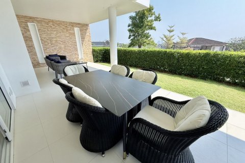 Condo in Hua Hin, Thailand, 2 bedrooms  № 160285 - photo 26