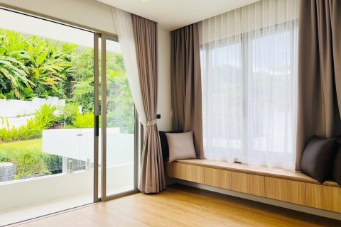 Villa in Kathu, Thailand 4 bedrooms № 160282 - photo 28