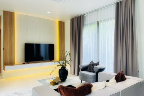 Villa in Kathu, Thailand 4 bedrooms № 160282 - photo 10