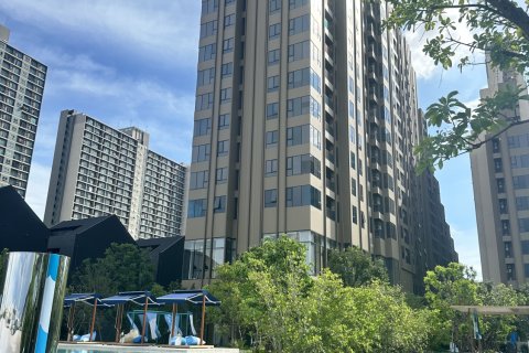 Кондоминиум с 2 спальнями в Рат Буране, Бангкок, Таиланд № 147441 - фото 18