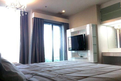 Studio in the Condo in Khlong Toei, Bangkok, Thailand  № 147440 - photo 6