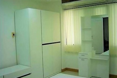 Condo à Chatuchak, Bangkok, Thaïlande, 3 chambres  № 145392 - photo 7