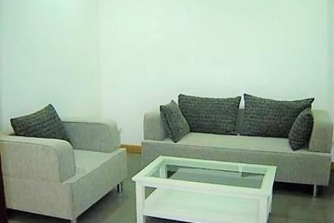 Condo à Chatuchak, Bangkok, Thaïlande, 3 chambres  № 145392