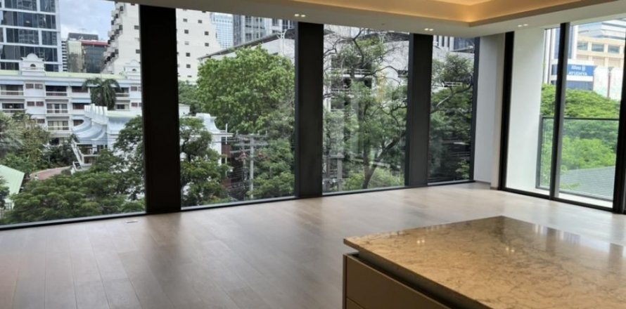 Condo in Pathum Wan, Bangkok, Thailand, 2 bedrooms  № 145394
