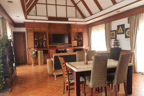 Villa in Phuket, Thailand 4 bedrooms № 138511 - photo 7