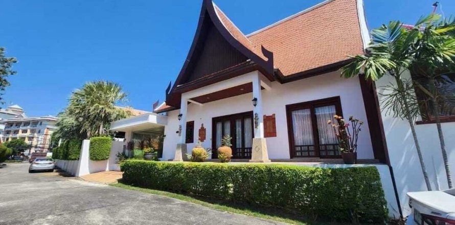 Villa in Phuket, Thailand 4 bedrooms № 138511
