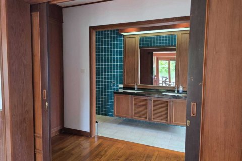 Villa in Phuket, Thailand 4 bedrooms № 138511 - photo 10