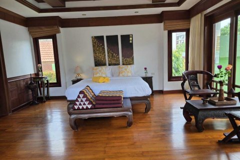Villa in Phuket, Thailand 4 bedrooms № 138511 - photo 11