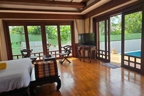 Villa in Phuket, Thailand 4 bedrooms № 138511 - photo 8