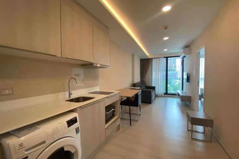 Studio in the Condo in Khlong Toei, Bangkok, Thailand № 138510