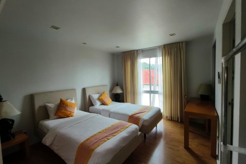 Townhouse in Ko Samui, Thailand 2 bedrooms № 180141 - photo 12
