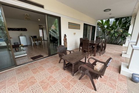 Villa in Ko Samui, Thailand 4 bedrooms № 180143 - photo 17