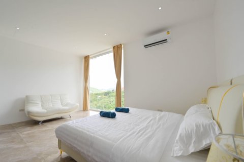 Villa in Ko Samui, Thailand 9 bedrooms № 180140 - photo 18
