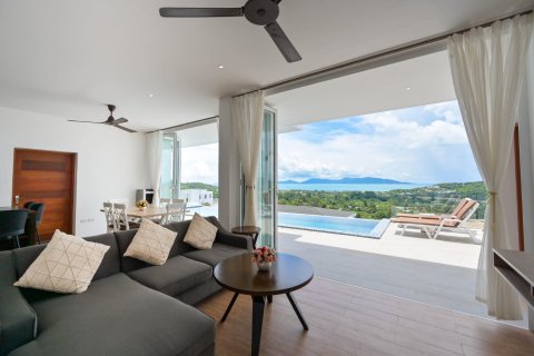 Villa in Ko Samui, Thailand 6 bedrooms № 180138 - photo 9