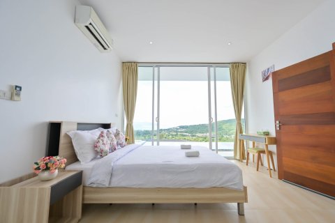 Villa in Ko Samui, Thailand 6 bedrooms № 180138 - photo 13