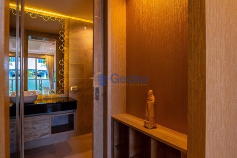 Condo in Pattaya, Thailand, 1 bedroom № 204713 - photo 10