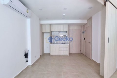 Condo in Pattaya, Thailand, 1 bedroom № 204708 - photo 8