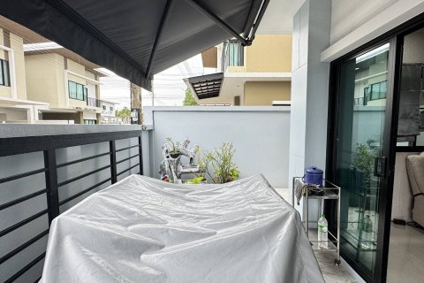 House in Phuket, Thailand 4 bedrooms № 147475 - photo 6