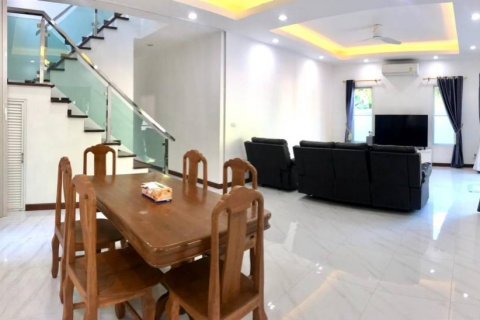 Вилла в Чалонге, Таиланд с 4 спальнями  № 114214 - фото 4