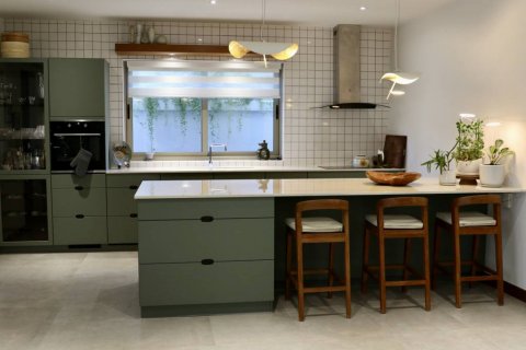 Villa in Bang Tao, Thailand 5 bedrooms № 114213 - photo 4