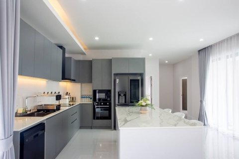 Villa in Hua Hin, Thailand 4 Schlafzimmer № 221875 - Foto 14