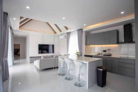 Villa in Hua Hin, Thailand 4 Schlafzimmer № 221875 - Foto 10