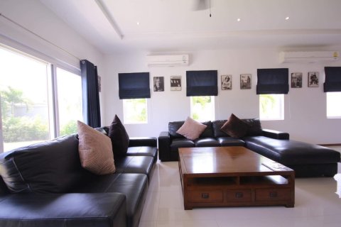 Villa in Hua Hin, Thailand 3 Schlafzimmer № 221873 - Foto 12