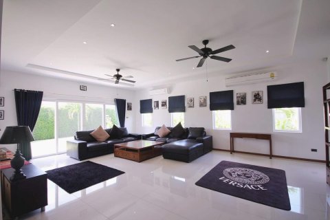 Villa in Hua Hin, Thailand 3 Schlafzimmer № 221873 - Foto 13