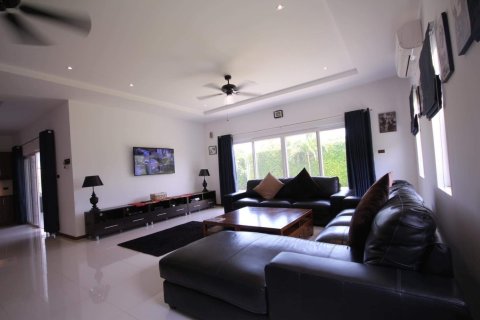 Villa in Hua Hin, Thailand 3 Schlafzimmer № 221873 - Foto 10